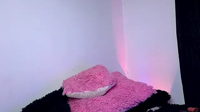 celestte evans 1 online show from 10/07/25, 04:53