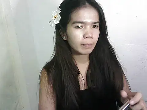 Snapshot of flawless_yue chatting on 12/16/25, 04:28 flawless yue online show from 12/16/25, 04:28