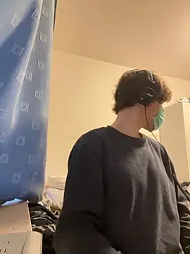 Snapshot of Imagerysin23 chatting on 10/22/25, 04:18 Imagerysin23 online show from 10/22/25, 04:18