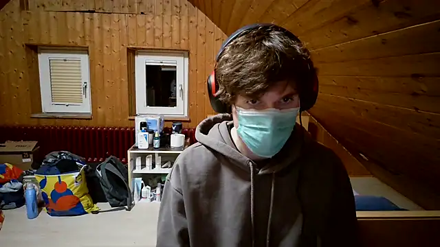 Snapshot of Imagerysin23 chatting on 01/12/26, 05:40 Imagerysin23 online show from 01/12/26, 05:40