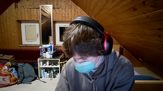 Snapshot of Imagerysin23 chatting on 02/13/26, 05:31 Imagerysin23 online show from 02/13/26, 05:31