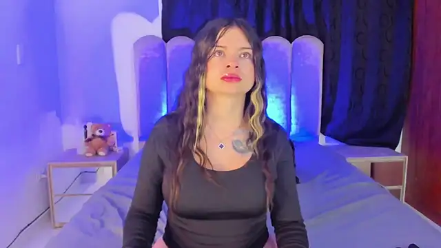 Snapshot of TahliaNovoa chatting on 03/07/26, 03:25 TahliaNovoa online show from 03/07/26, 03:25