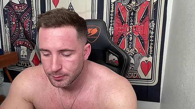 brettmycles28 online show from 12/19/25, 06:26