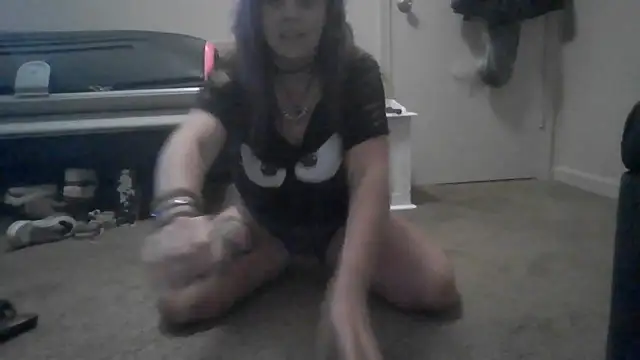 TWiSTYTheTwizted online show from 06/04/26, 08:26