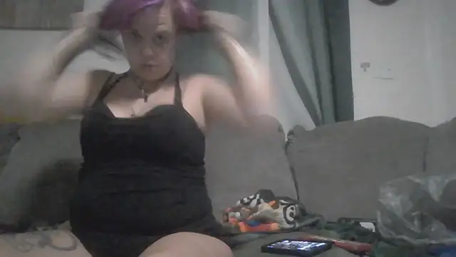 Snapshot of TWiSTYTheTwizted chatting on 07/14/26, 06:24 TWiSTYTheTwizted online show from 07/14/26, 06:24