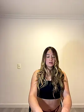 Zara Ross online show from 11/18/25, 03:01