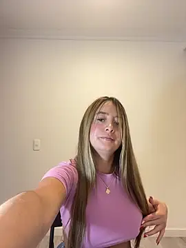 Snapshot of Zara_Ross chatting on 02/09/26, 12:03 Zara Ross online show from 02/09/26, 12:03