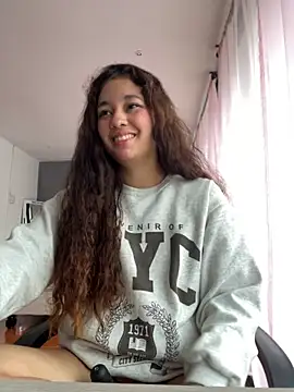 lana rousse01 online show from 11/28/25, 04:31