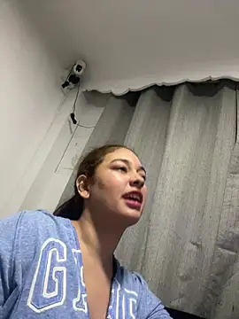 lana rousse01 online show from 03/12/26, 08:48