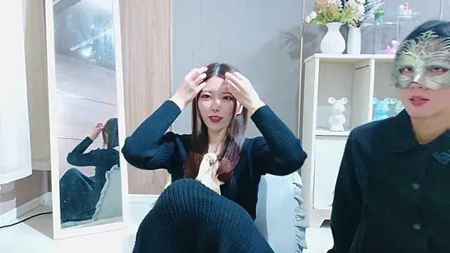 Snapshot of Reto-sama chatting on 10/15/25, 12:38 Reto-sama online show from 10/15/25, 12:38