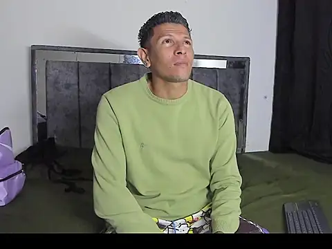lindoshot sexlove online show from 09/21/25, 03:30