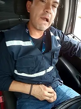 Snapshot of Blackaxes chatting on 01/08/26, 05:04 Blackaxes online show from 01/08/26, 05:04