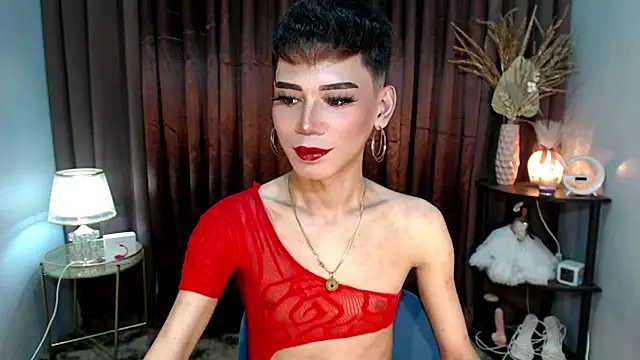 Snapshot of MissTransStella69 chatting on 09/18/25, 07:32 MissTransStella69 online show from 09/18/25, 07:32