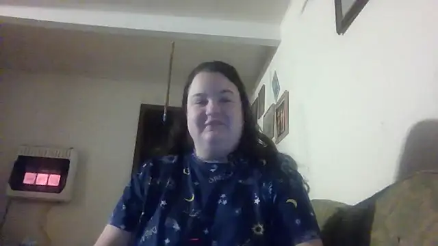 Snapshot of LittleBunny3 chatting on 12/01/25, 11:43 LittleBunny3 online show from 12/01/25, 11:43