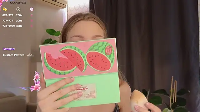 CindyGreen online show from 11/24/25, 06:46