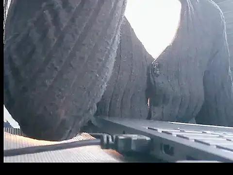 Snapshot of GinnySul chatting on 03/18/26, 08:39 GinnySul online show from 03/18/26, 08:39