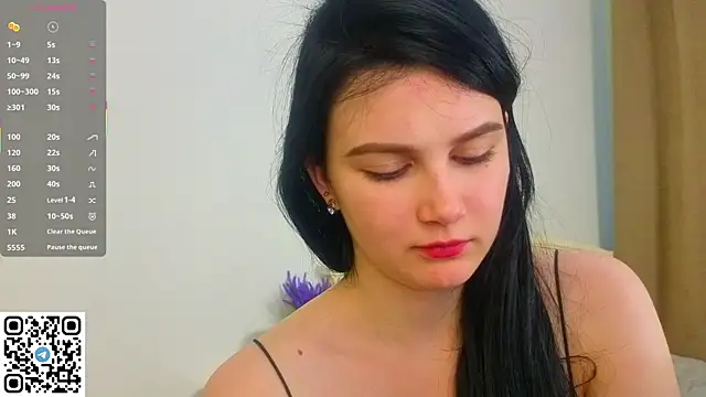 EnricaElis online show from 04/28/26, 02:27