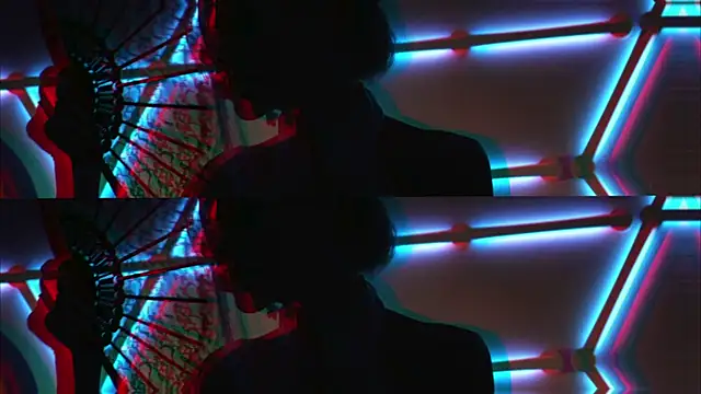 Snapshot of Alvuwkaa chatting on 10/27/25, 07:56 Alvuwkaa online show from 10/27/25, 07:56