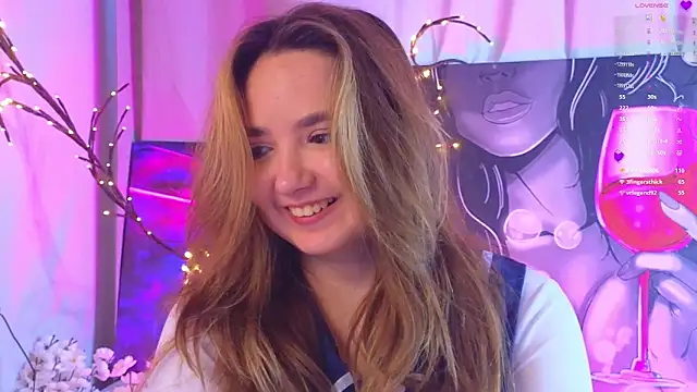 LucilleMcBride online show from 12/05/25, 07:17