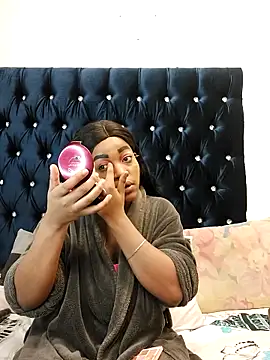 SultryCocoBabe online show from 09/28/25, 02:33