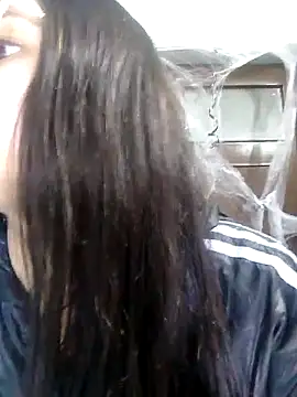 SofieLove 01 online show from 11/02/25, 07:11