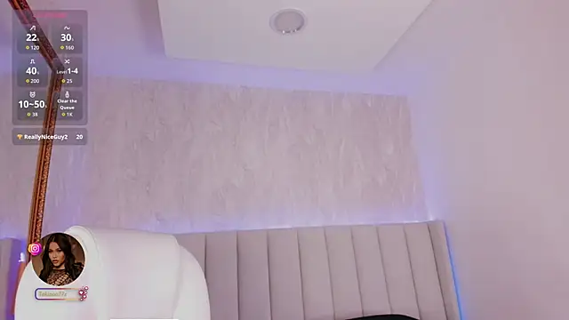 Tokio-Shuang online show from 11/26/25, 10:11