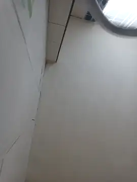 hiilarybrown online show from 09/17/25, 04:41