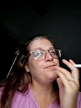 Snapshot of goddessdelphia chatting on 06/05/26, 03:29 goddessdelphia online show from 06/05/26, 03:29