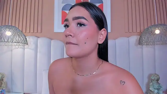 noa moon online show from 05/10/26, 03:23