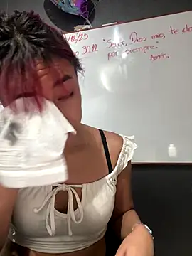 JuliethaDemon  online show from 12/04/25, 01:09