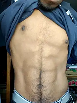 Snapshot of Hunk_vishal chatting on 03/03/26, 05:02 Hunk vishal online show from 03/03/26, 05:02