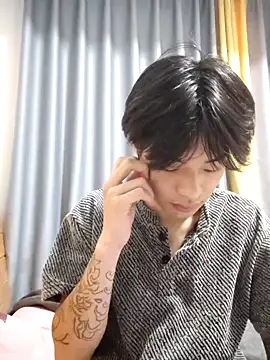 Snapshot of junjun1189 chatting on 05/11/26, 08:31 junjun1189 online show from 05/11/26, 08:31