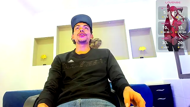 Snapshot of Tommy_kurtt chatting on 11/06/25, 11:33 Tommy kurtt online show from 11/06/25, 11:33