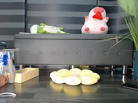 NANA 199k online show from 10/06/25, 09:51