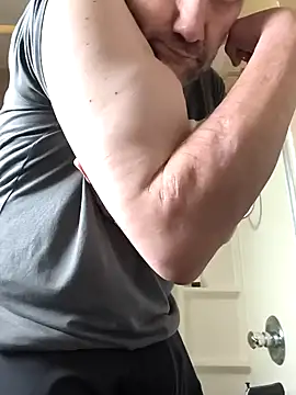 Snapshot of Bigrich112277 chatting on 03/06/26, 08:38 Bigrich112277 online show from 03/06/26, 08:38