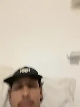 Snapshot of BAGHEERAPGG chatting on 12/05/25, 03:04 BAGHEERAPGG online show from 12/05/25, 03:04