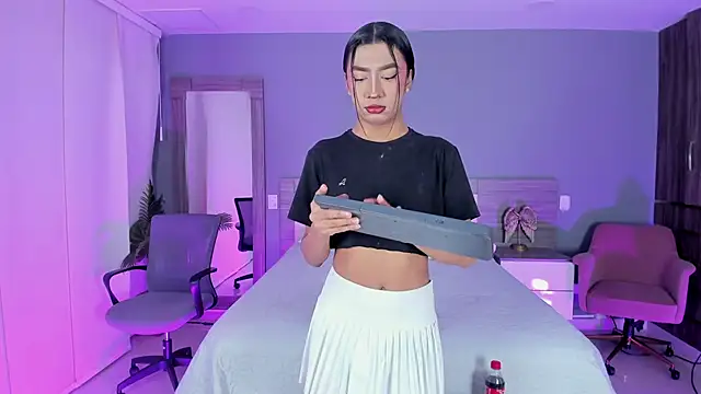 Alaiaguerra online show from 11/06/25, 07:37