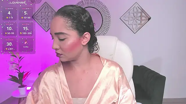 Sharon breezee online show from 10/05/25, 01:59