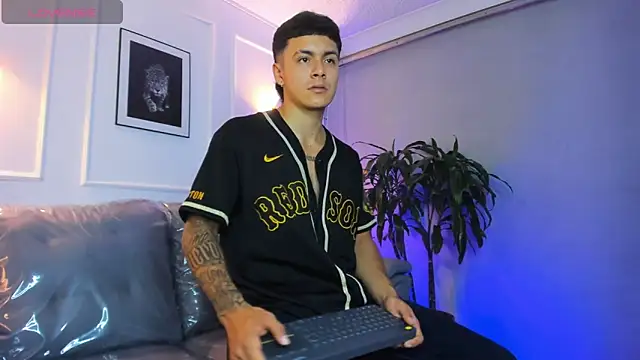 Leo santoro online show from 05/04/26, 02:13