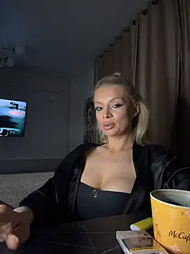 Snapshot of BOO_D chatting on 02/03/26, 07:41 BOO D online show from 02/03/26, 07:41