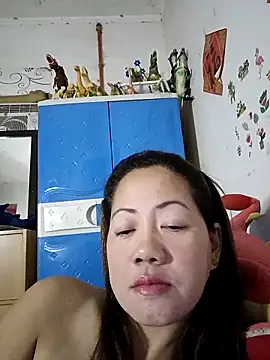 Snapshot of SweetASS6969 chatting on 10/10/25, 02:16 SweetASS6969 online show from 10/10/25, 02:16