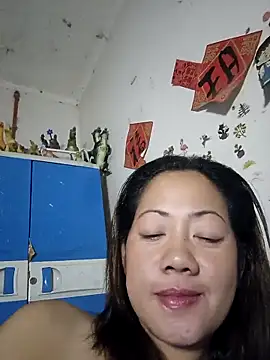 Snapshot of SweetASS6969 chatting on 10/27/25, 05:39 SweetASS6969 online show from 10/27/25, 05:39