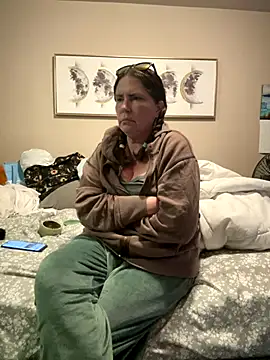 petalsexy online show from 12/16/25, 08:14