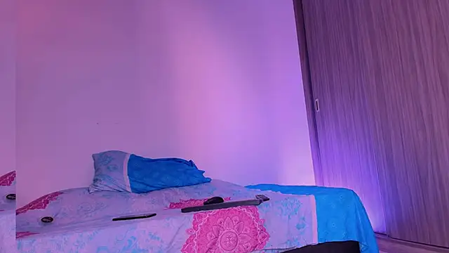 dreamsussi online show from 06/21/26, 08:33