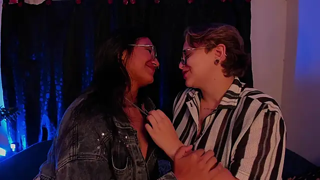 Snapshot of CrazyCakes_ chatting on 10/09/25, 05:49 CrazyCakes  online show from 10/09/25, 05:49