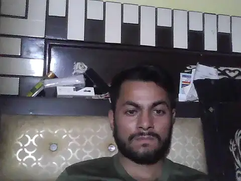 Snapshot of ursdreamperson chatting on 10/09/25, 10:35 ursdreamperson online show from 10/09/25, 10:35