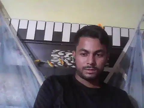 Snapshot of ursdreamperson chatting on 10/23/25, 08:24 ursdreamperson online show from 10/23/25, 08:24