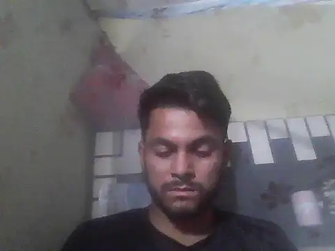 Snapshot of ursdreamperson chatting on 10/28/25, 04:31 ursdreamperson online show from 10/28/25, 04:31