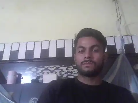 Snapshot of ursdreamperson chatting on 10/29/25, 07:43 ursdreamperson online show from 10/29/25, 07:43