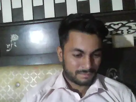 Snapshot of ursdreamperson chatting on 11/03/25, 05:42 ursdreamperson online show from 11/03/25, 05:42